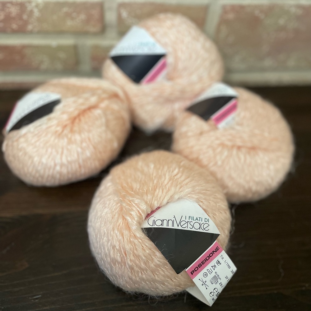 Gianni Versace Designer Wool Blend Yarn Lot of 4 Peach 50g Made Italy
